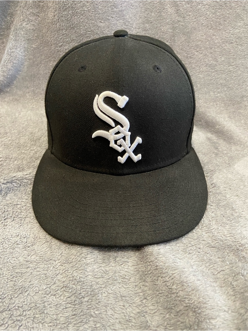 ⚾️ New Era Chicago White Sox Black Fitted Baseball Cap 7 3/8